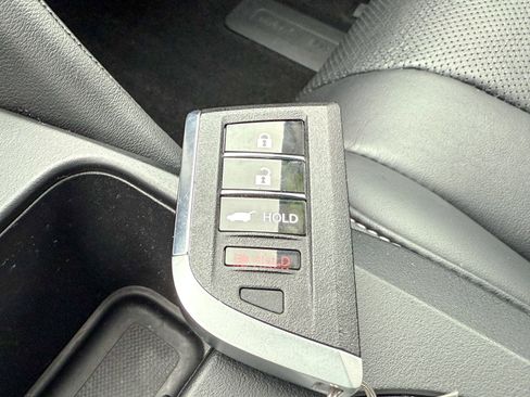 Used 2024 Acura MDX SH-AWD w/ Technology Package image 53