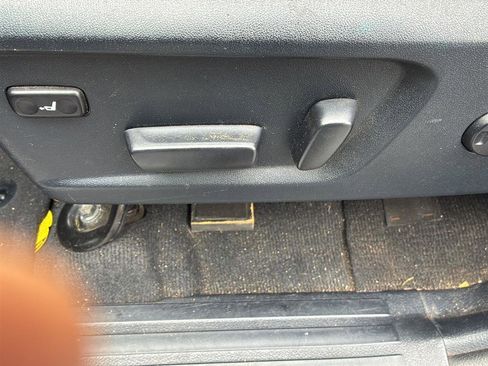 Used 2015 Toyota Tundra 1794 Edition image 9