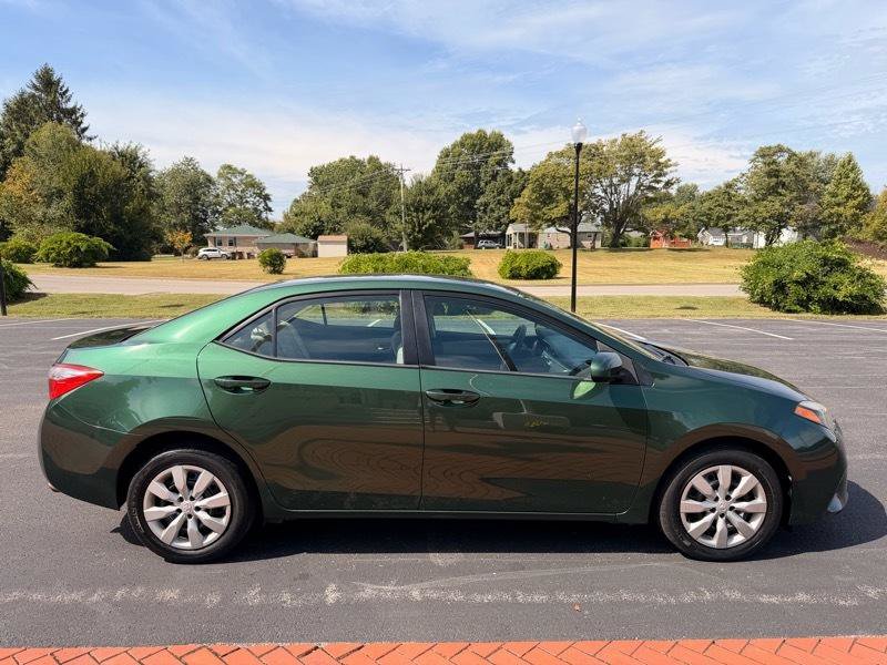 Used 2014 Toyota Corolla LE FWD image 5