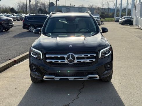 Used 2022 Mercedes-Benz GLB 250 4MATIC image 3