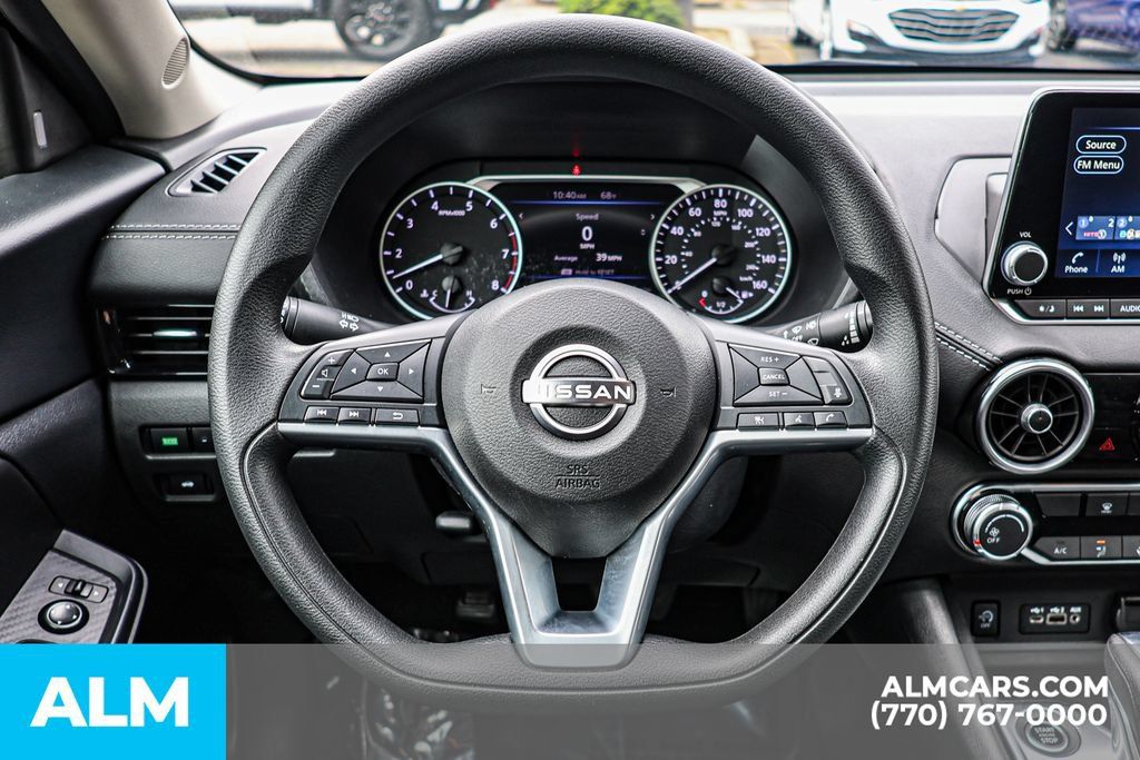 Used 2024 Nissan Sentra SV FWD image 29