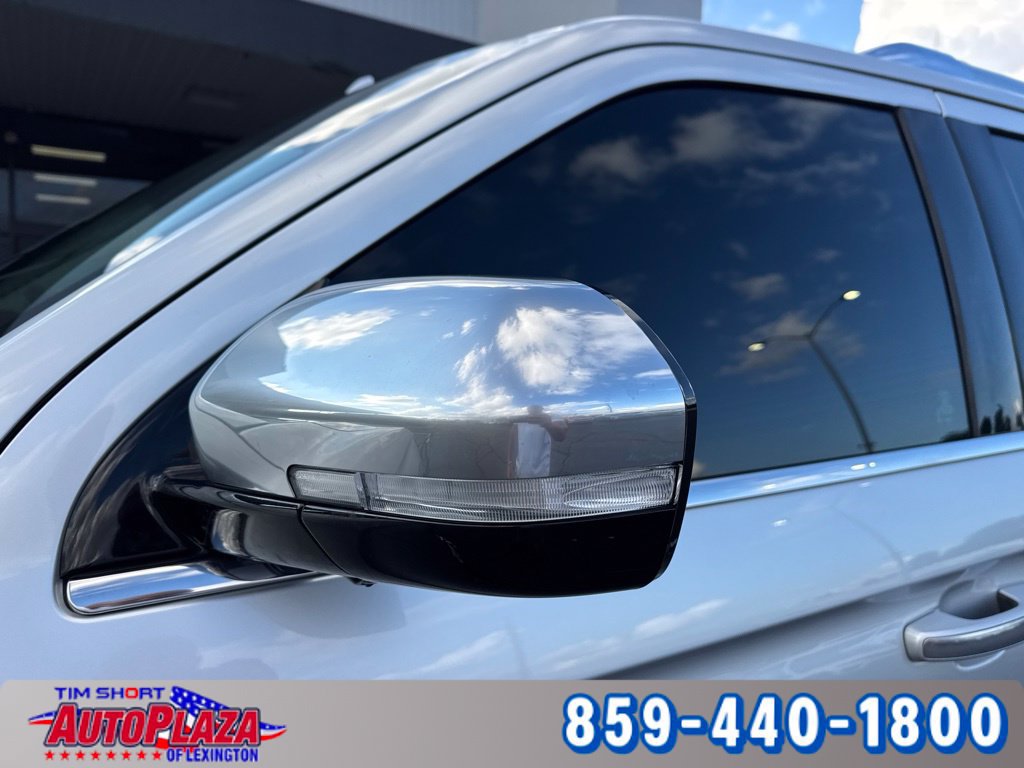 Used 2019 Ford Expedition Platinum AWD/4WD image 16