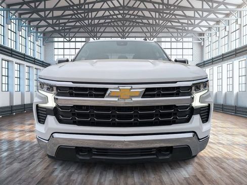 Used 2025 Chevrolet Silverado 1500 LT image 9