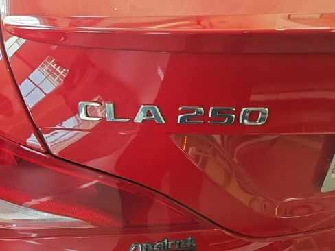 Used 2019 Mercedes-Benz CLA 250 4MATIC image 23