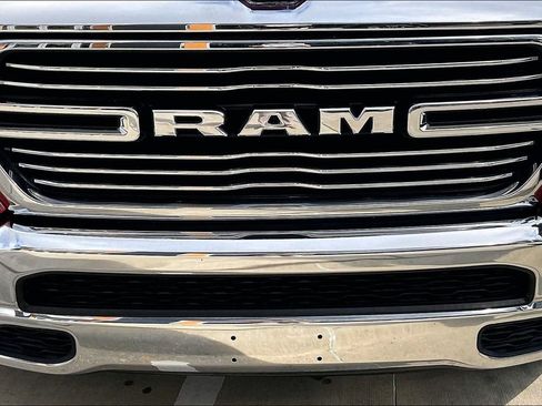 Used 2024 RAM 1500 Laramie RWD image 30