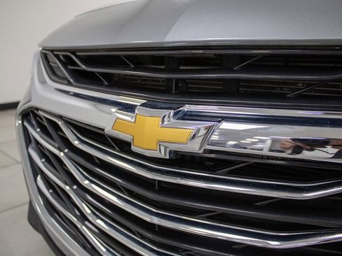 Used 2023 Chevrolet Malibu LS image 8