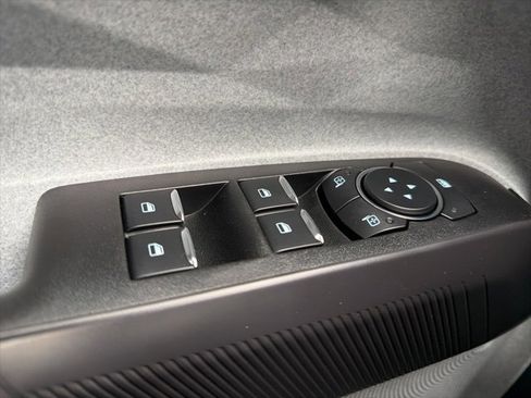 New 2025 Ford Maverick XLT w/ XLT Luxury Package image 19