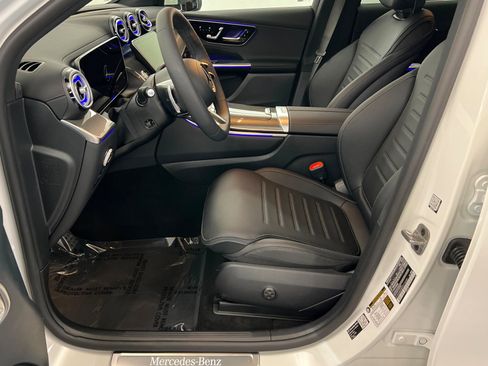 New 2026 Mercedes-Benz GLC 300 4MATIC image 17