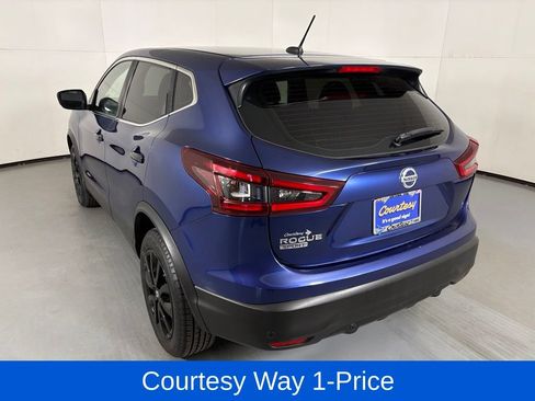 Used 2021 Nissan Rogue Sport S FWD image 8