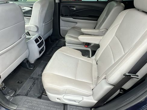 Used 2019 Honda Pilot Elite image 24