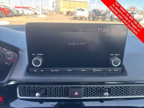 Used 2025 Honda Civic Sport image 25