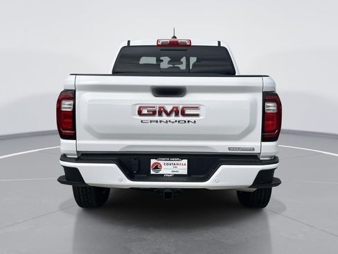 New 2026 GMC Canyon Elevation RWD image 4