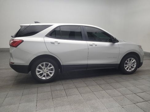 Used 2021 Chevrolet Equinox LS w/ LS Convenience Package FWD image 10
