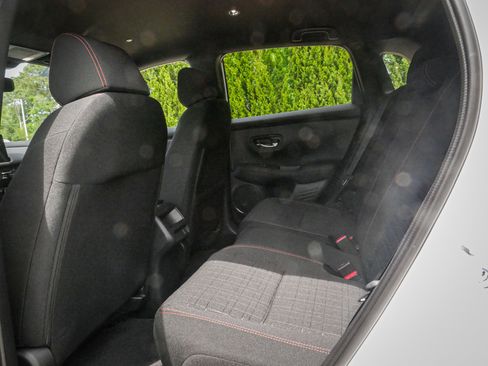 Used 2026 Honda HR-V Sport image 29