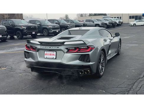 Used 2023 Chevrolet Corvette Stingray Premium Conv w/ Z51 Performance Package image 7
