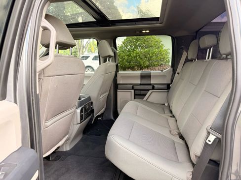 Used 2022 Ford F350 XLT w/ XLT Premium Package image 11