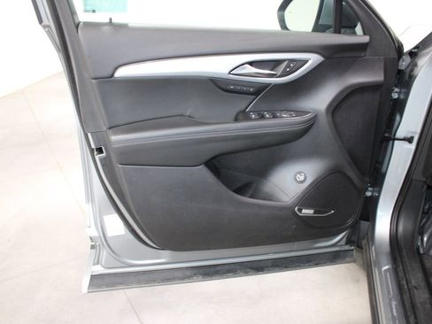 Used 2024 Buick Envision Avenir image 26