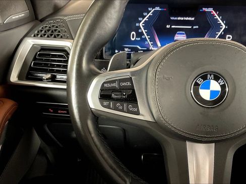 Used 2025 BMW X7 xDrive40i w/ Executive Package AWD/4WD image 18