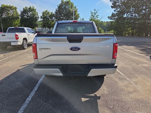 Used 2016 Ford F150 XL w/ Equipment Group 101A Mid AWD/4WD image 4