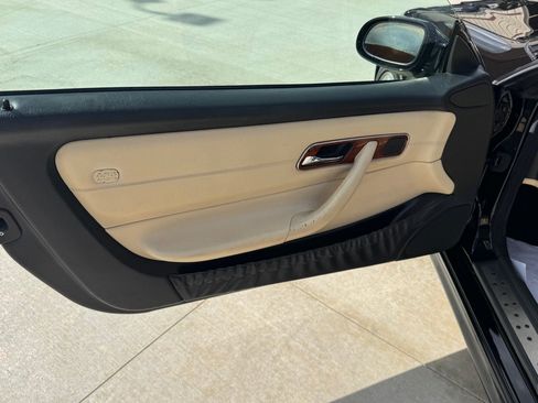 Used 2003 Mercedes-Benz SLK 320 image 22