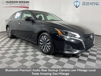 Used 2023 Nissan Altima 2.5 SV