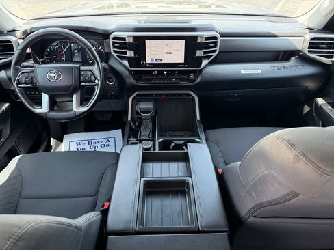 Used 2023 Toyota Tundra SR5 w/ SR5 Convenience Package AWD/4WD image 36