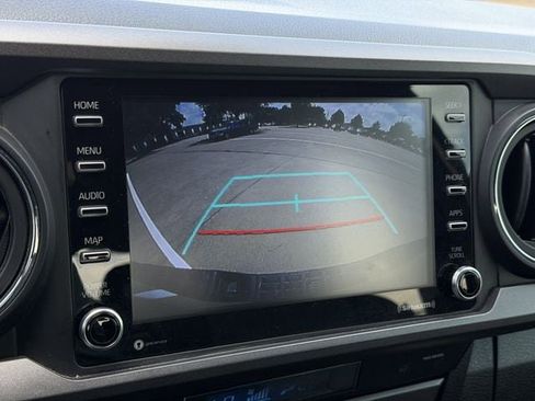 Certified 2023 Toyota Tacoma TRD Sport w/ Technology Package AWD/4WD image 18