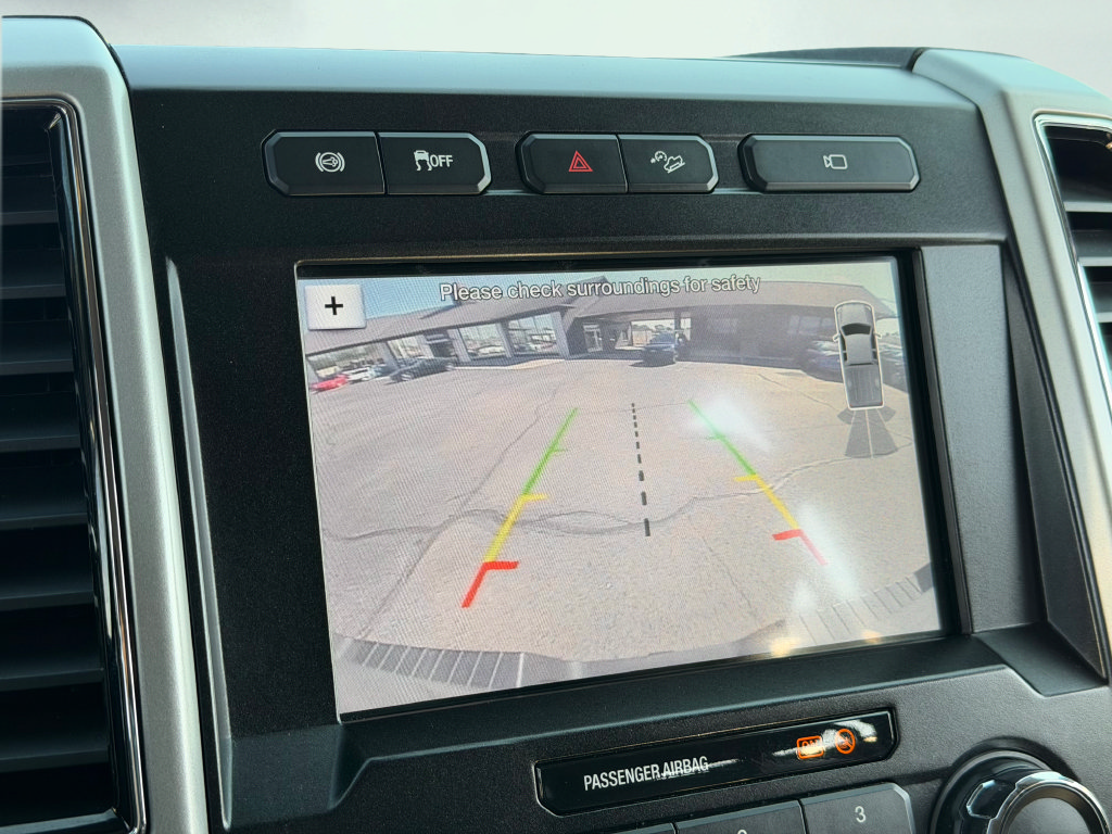 Used 2019 Ford F250 Lariat w/ Lariat Value Package AWD/4WD image 16