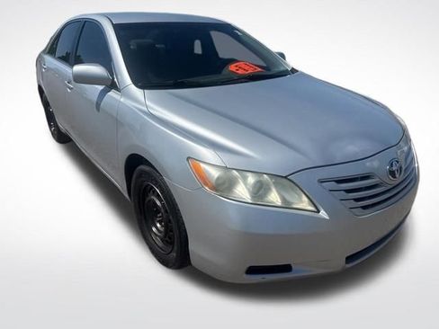 Used 2007 Toyota Camry LE image 7