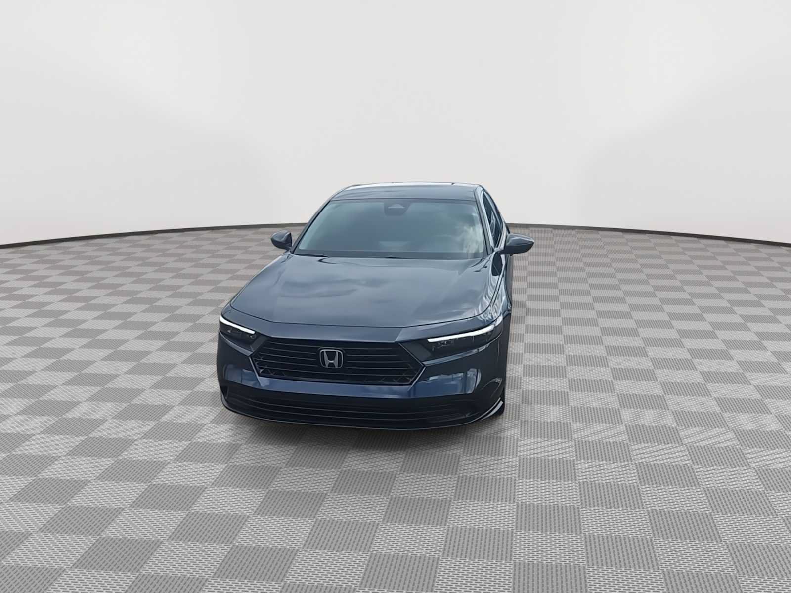 Certified 2025 Honda Accord LX image 3