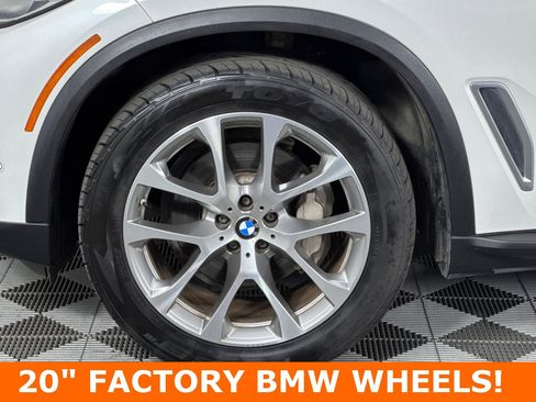 Used 2022 BMW X5 xDrive40i w/ Premium Package image 10