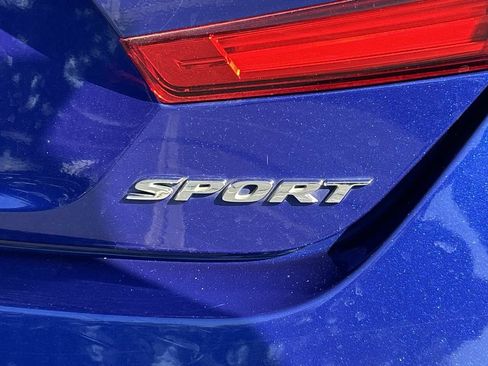 Used 2019 Honda Accord Sport image 10