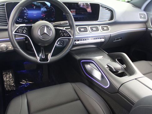 Certified 2025 Mercedes-Benz GLE 350 4MATIC image 5