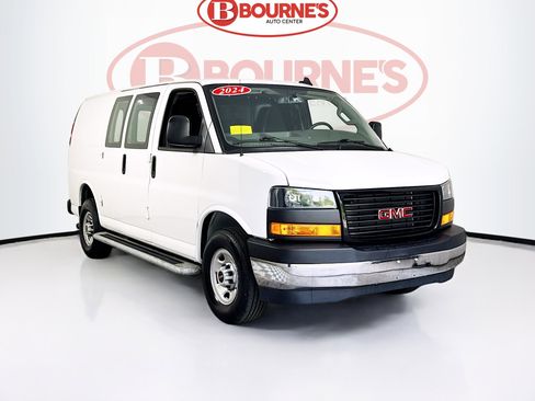 Used 2024 GMC Savana 2500 w/ Driver Convenience Package RWD image 1