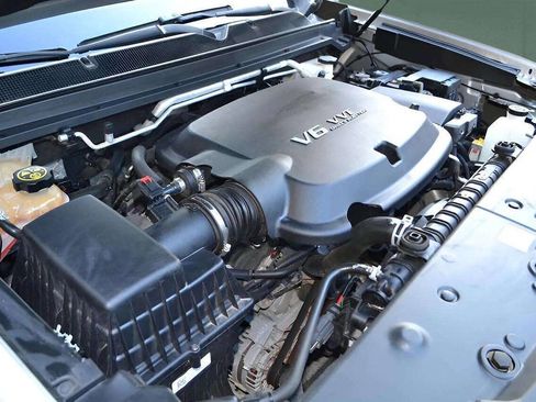 Used 2018 GMC Canyon SLE w/ SLE Convenience Package image 35