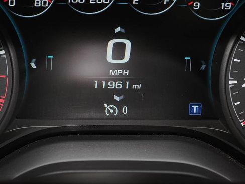 Used 2016 Chevrolet Camaro SS RWD image 17