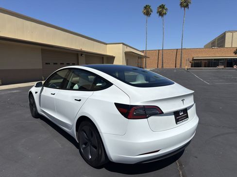 Used 2023 Tesla Model 3 Standard Range RWD image 5