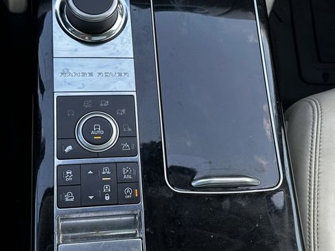 Used 2016 Land Rover Range Rover Supercharged image 14
