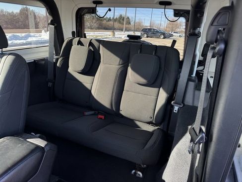 Used 2021 Jeep Wrangler Willys image 7