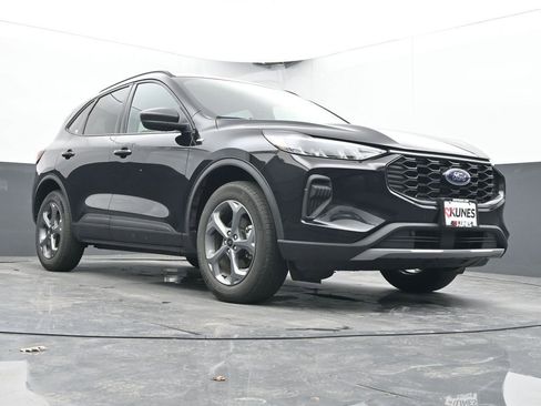 Used 2025 Ford Escape ST-Line image 23