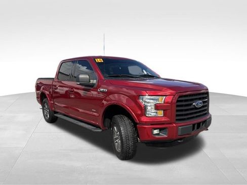 Used 2016 Ford F150 XLT w/ Equipment Group 302A Luxury AWD/4WD image 7