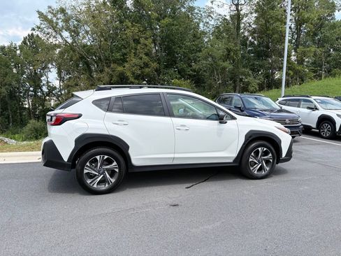 Certified 2026 Subaru Crosstrek 2.5i Premium AWD/4WD image 8
