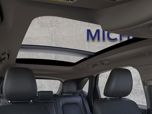 New 2024 Ford Escape SE w/ PHEV Premium Package FWD image 22