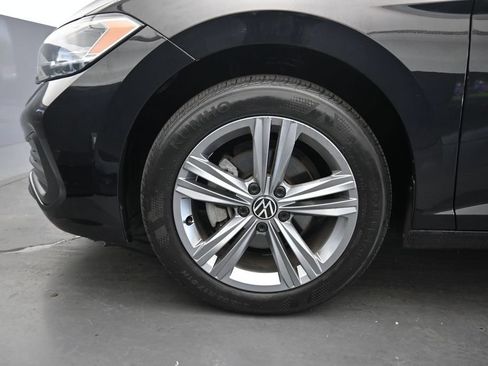 Used 2024 Volkswagen Jetta SE FWD image 47