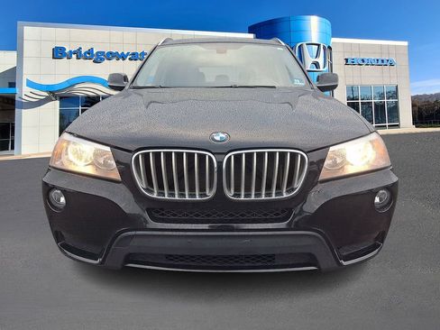 Used 2014 BMW X3 xDrive28i AWD/4WD image 2