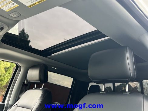 Used 2023 Ford F250 Lariat w/ Sport Appearance Package image 20