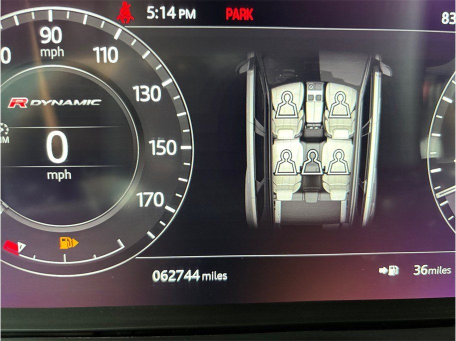 Used 2018 Land Rover Range Rover Velar R-Dynamic SE AWD/4WD image 27