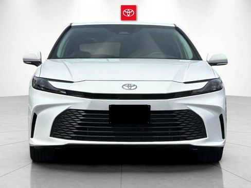 New 2026 Toyota Camry LE FWD image 7
