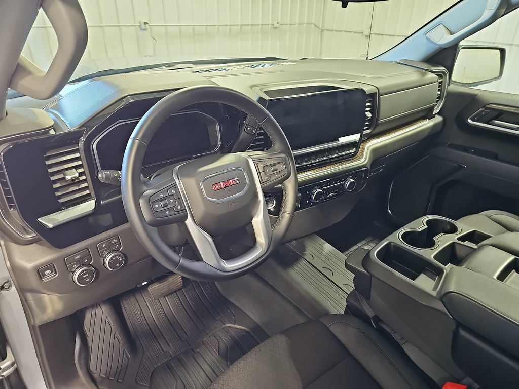 New 2026 GMC Sierra 1500 SLE w/ Preferred Package AWD/4WD image 15