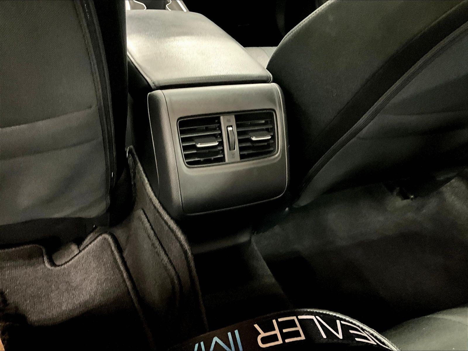 Used 2018 Honda Accord EX image 10